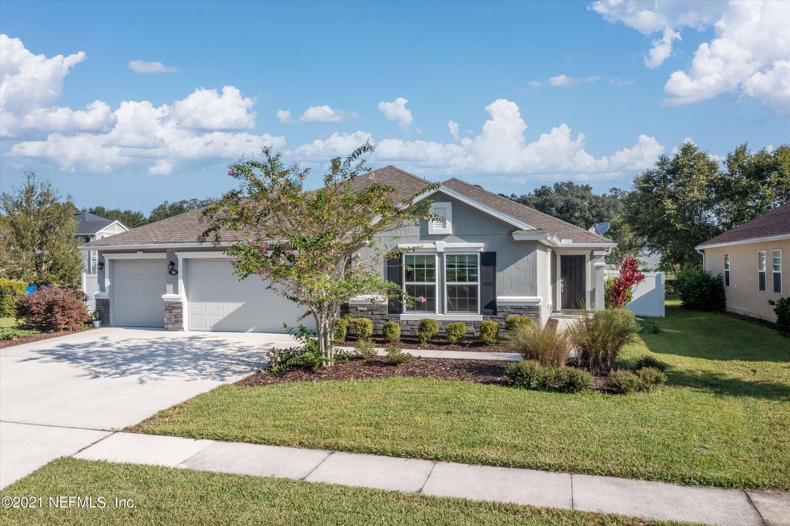 Property Photo:  364 Heritage Oaks Drive  FL 32259 