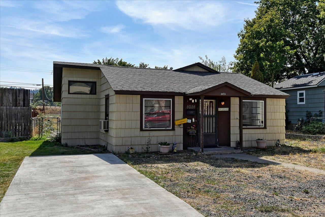 Property Photo:  4024 E Pacific Ave  WA 99202 