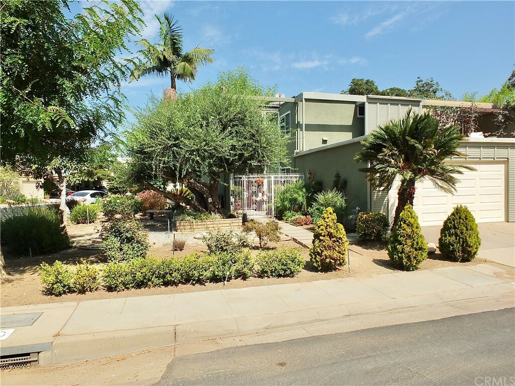 Property Photo: 4101 Del Mar Avenue CA 90807