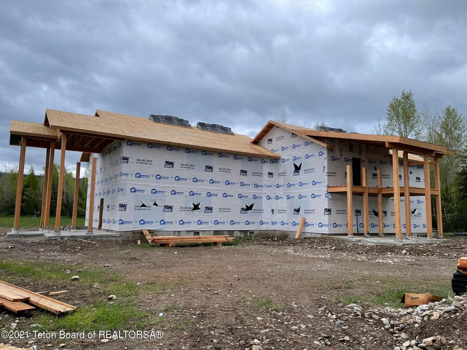 Property Photo:  205 Lakewood Road 2A  ID 83455 