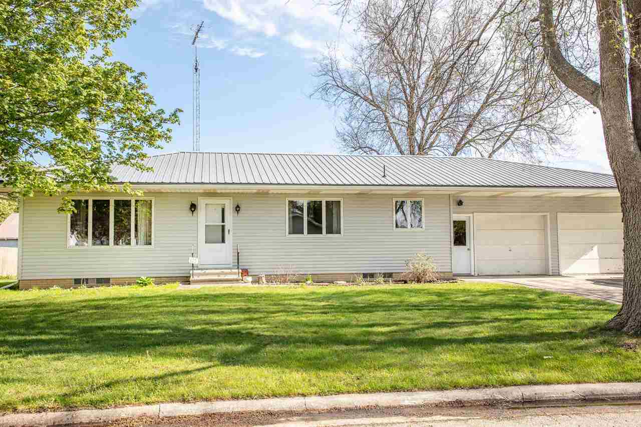 Property Photo:  115 E Ilgenfritz Street  IA 50619 