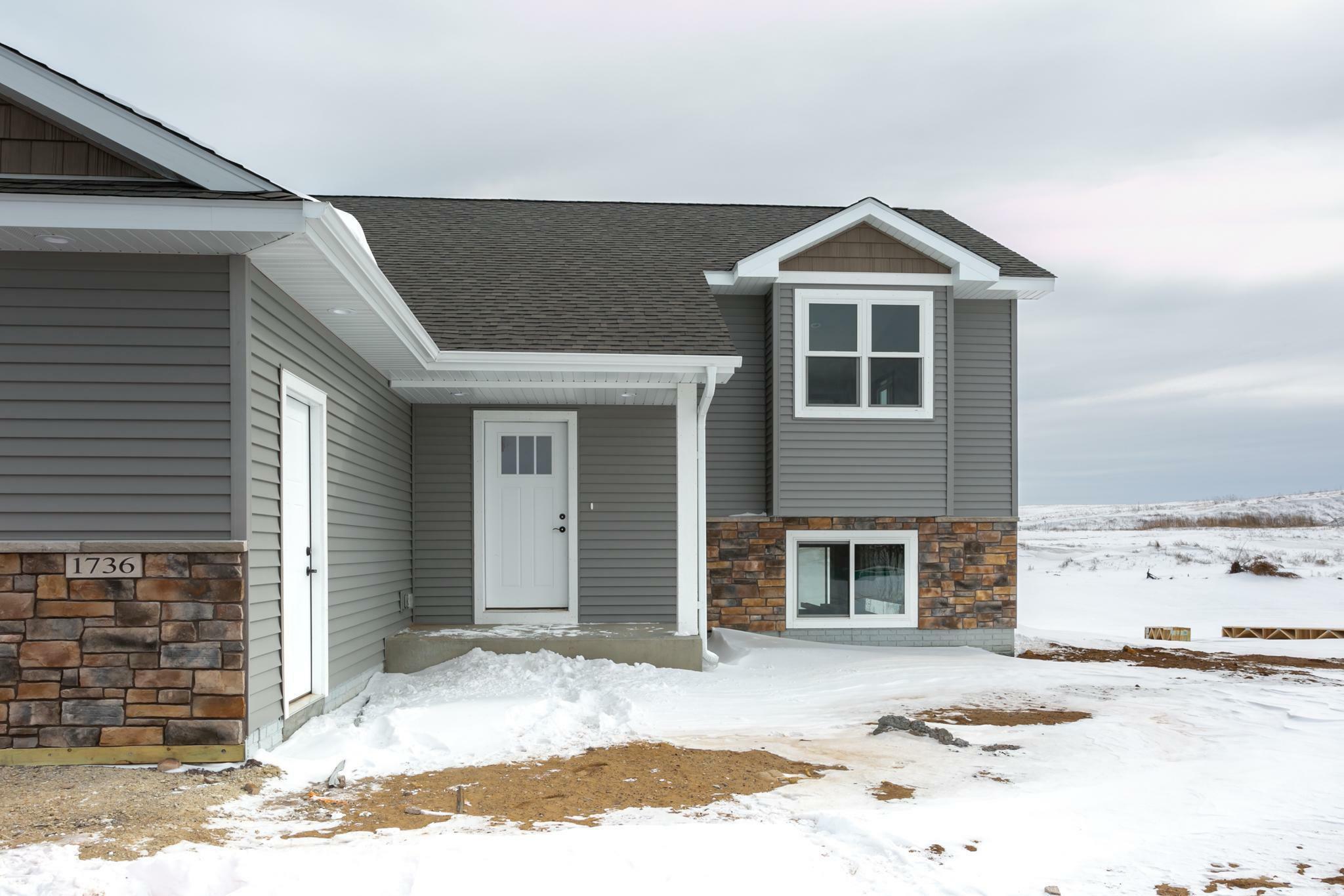 Property Photo:  1736 Otter Way  WI 54017 