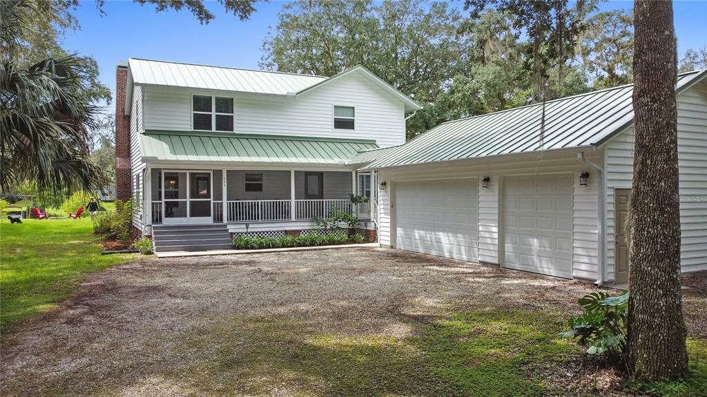 Property Photo:  624 E Old Mill Drive  FL 32713 