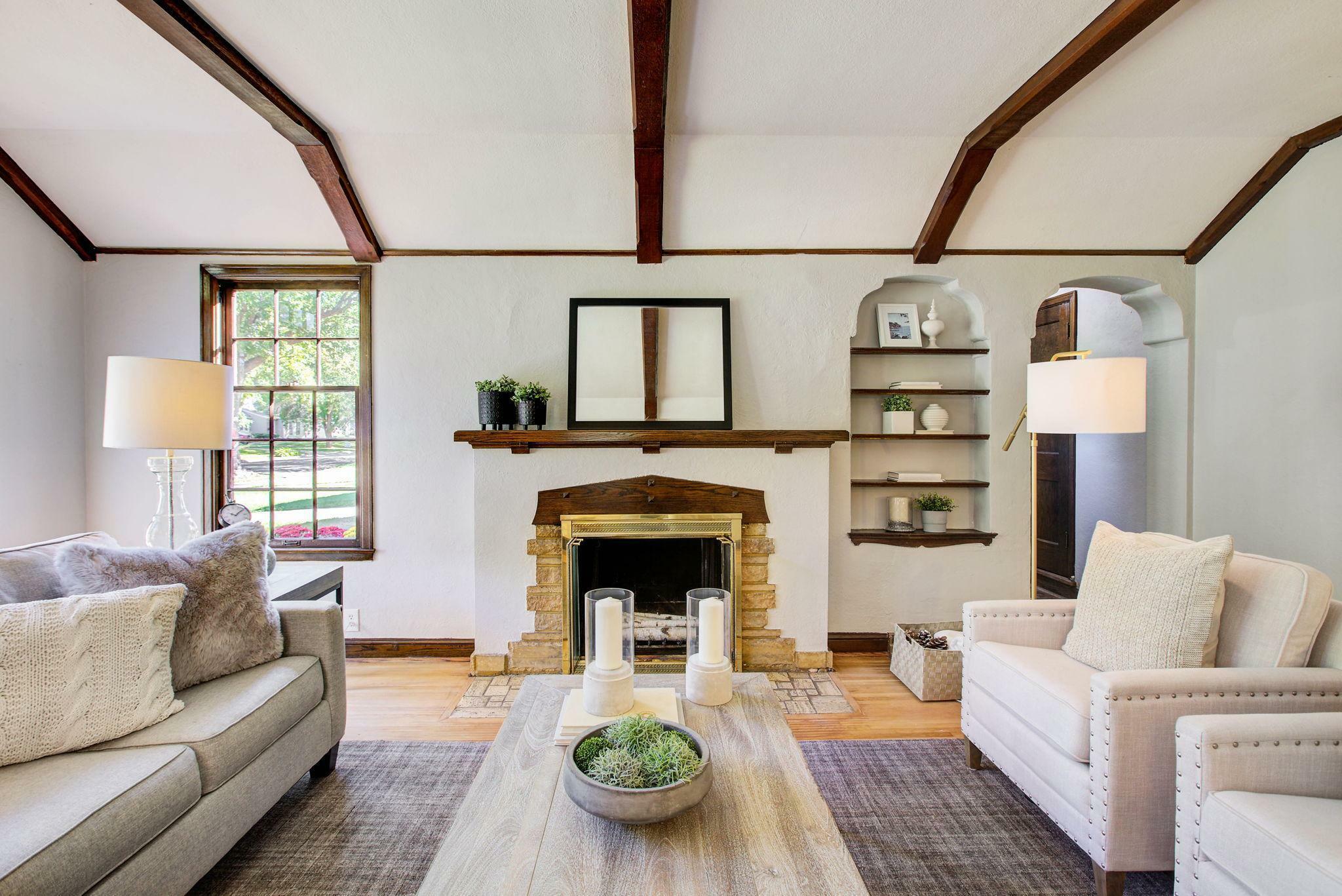 Property Photo: 2900 Xenwood Avenue S MN 55416