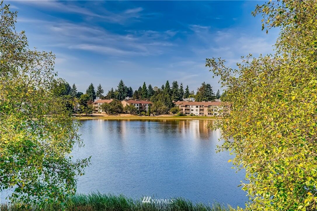 Property Photo:  31003 14th Avenue S D 17  WA 98003 