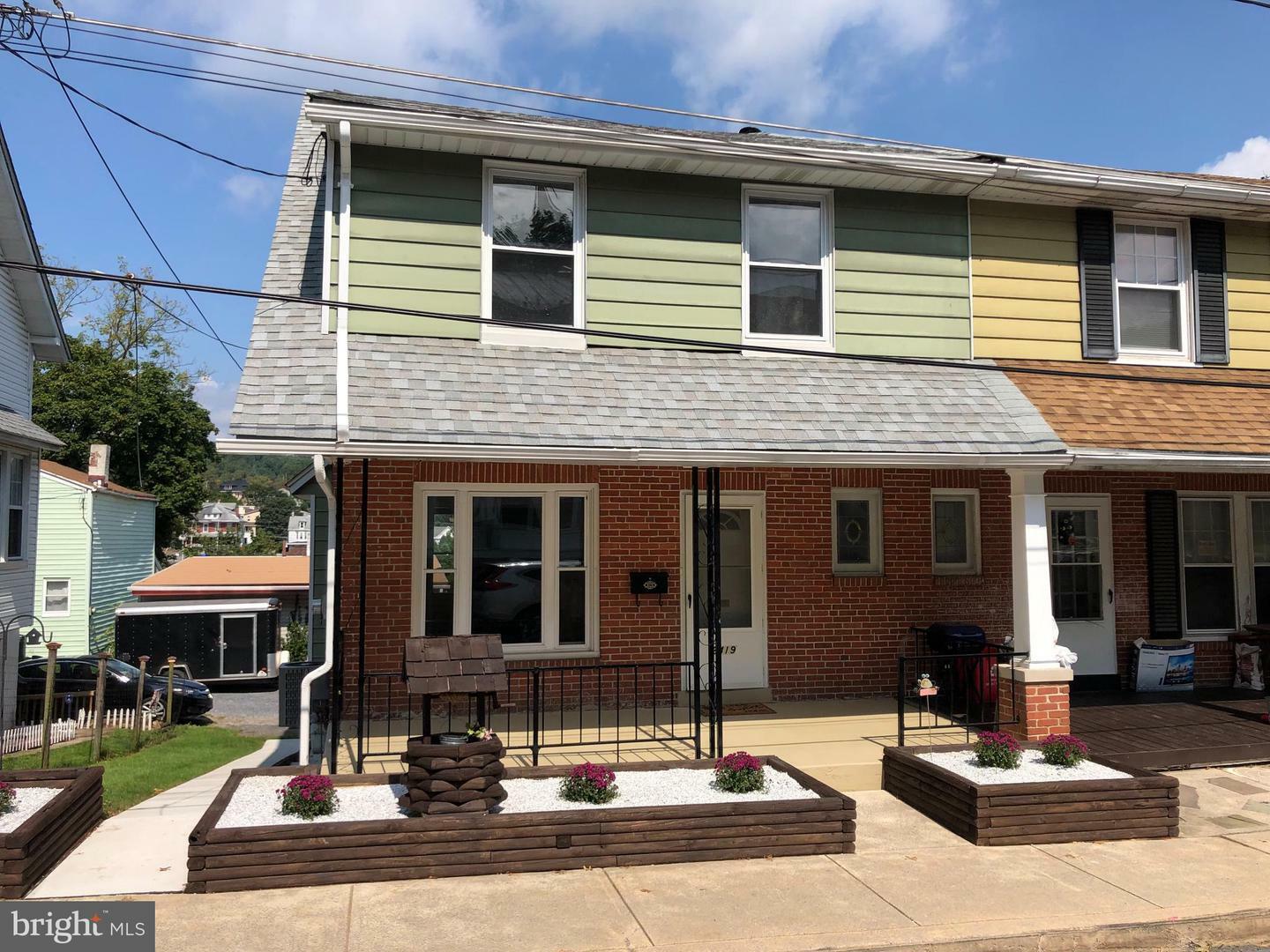 Property Photo: 2419 Woodvale Avenue PA 19606