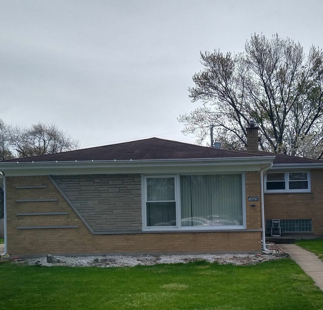 Property Photo:  1029 S Riverview Drive  IL 60473 