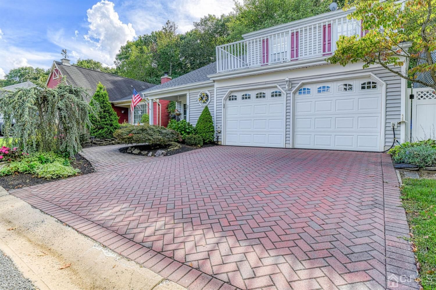 Property Photo:  27 Portsmouth Drive  NJ 08857 