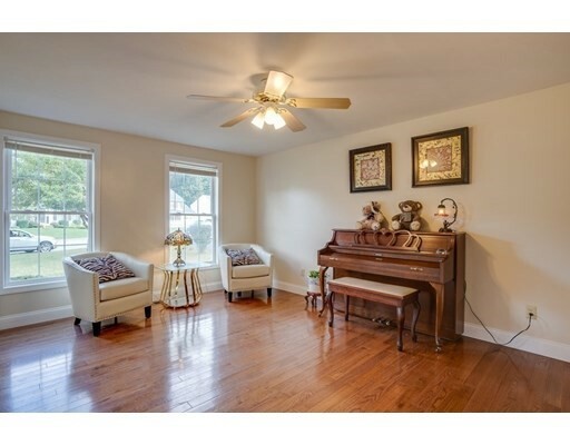 Property Photo: 66 Katherine Dr MA 01854