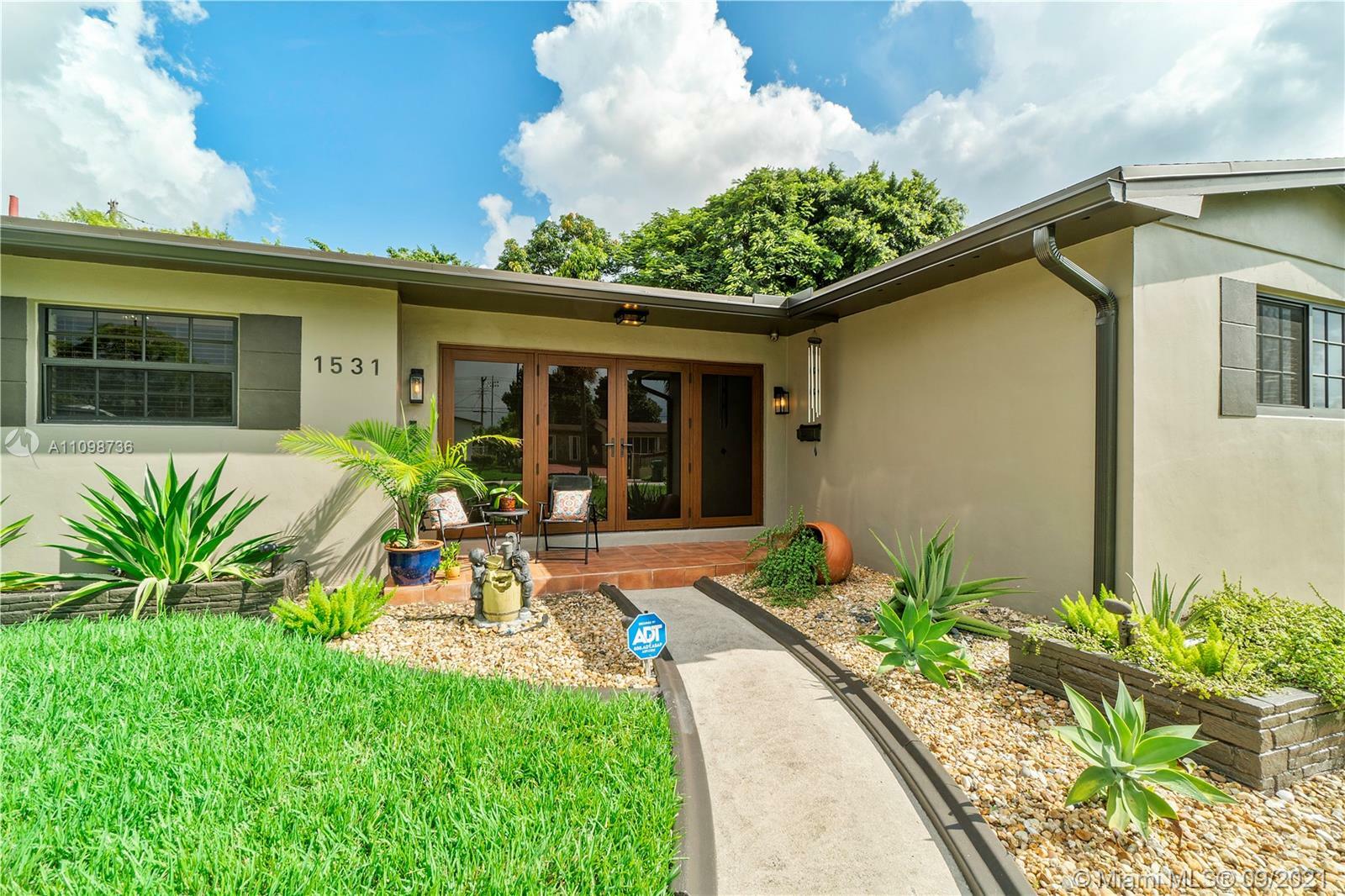 Property Photo:  1531 NW 179th Ter  FL 33169 