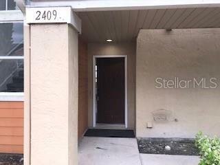 Property Photo:  2409 Summerfield Way  FL 34741 