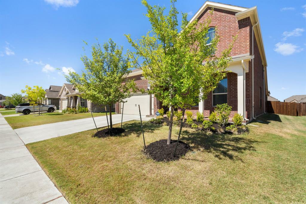 Property Photo:  623 Devonshire  TX 75189 