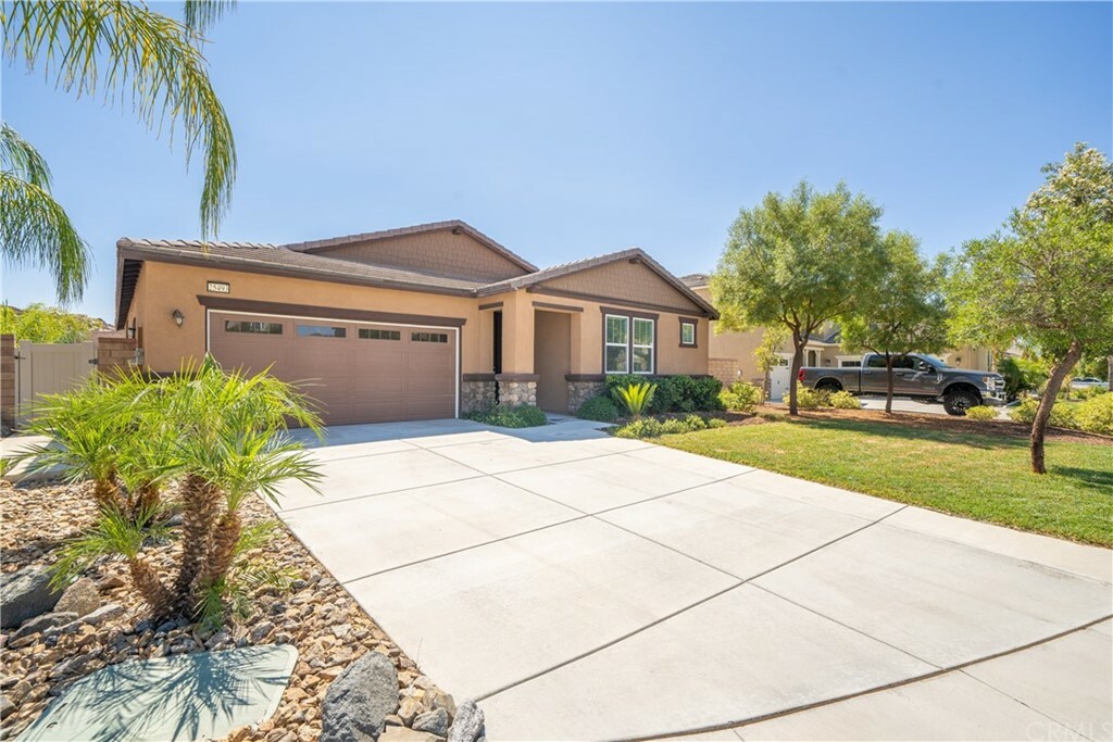 Property Photo:  25493 Water Wheel Court  CA 92584 