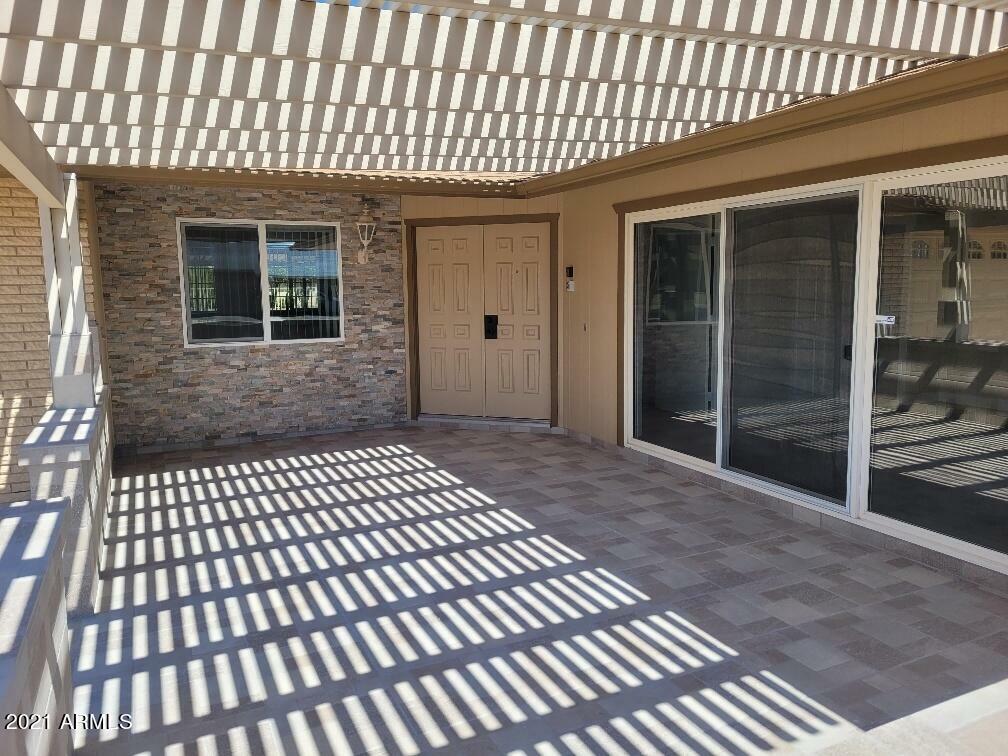 Property Photo: 10414 W Oak Ridge Drive AZ 85351