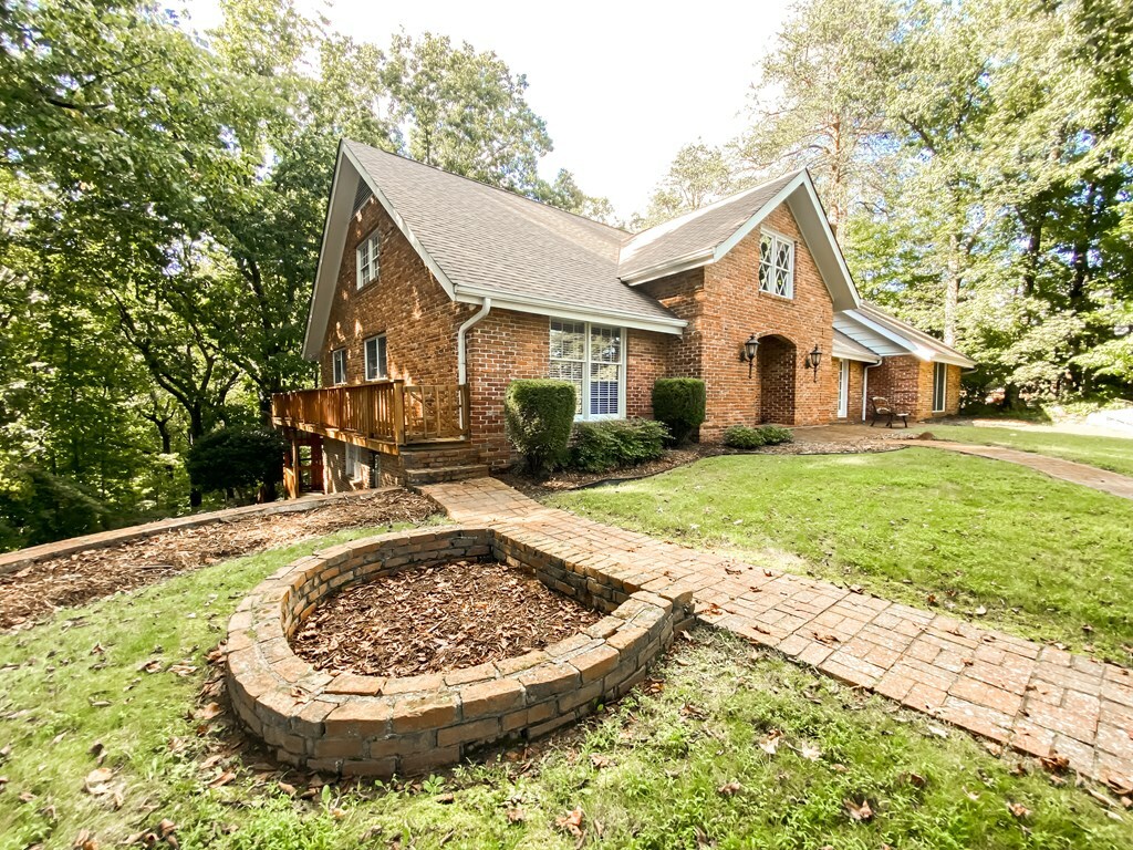 Property Photo:  2402 Botany Woods Drive  GA 30720 