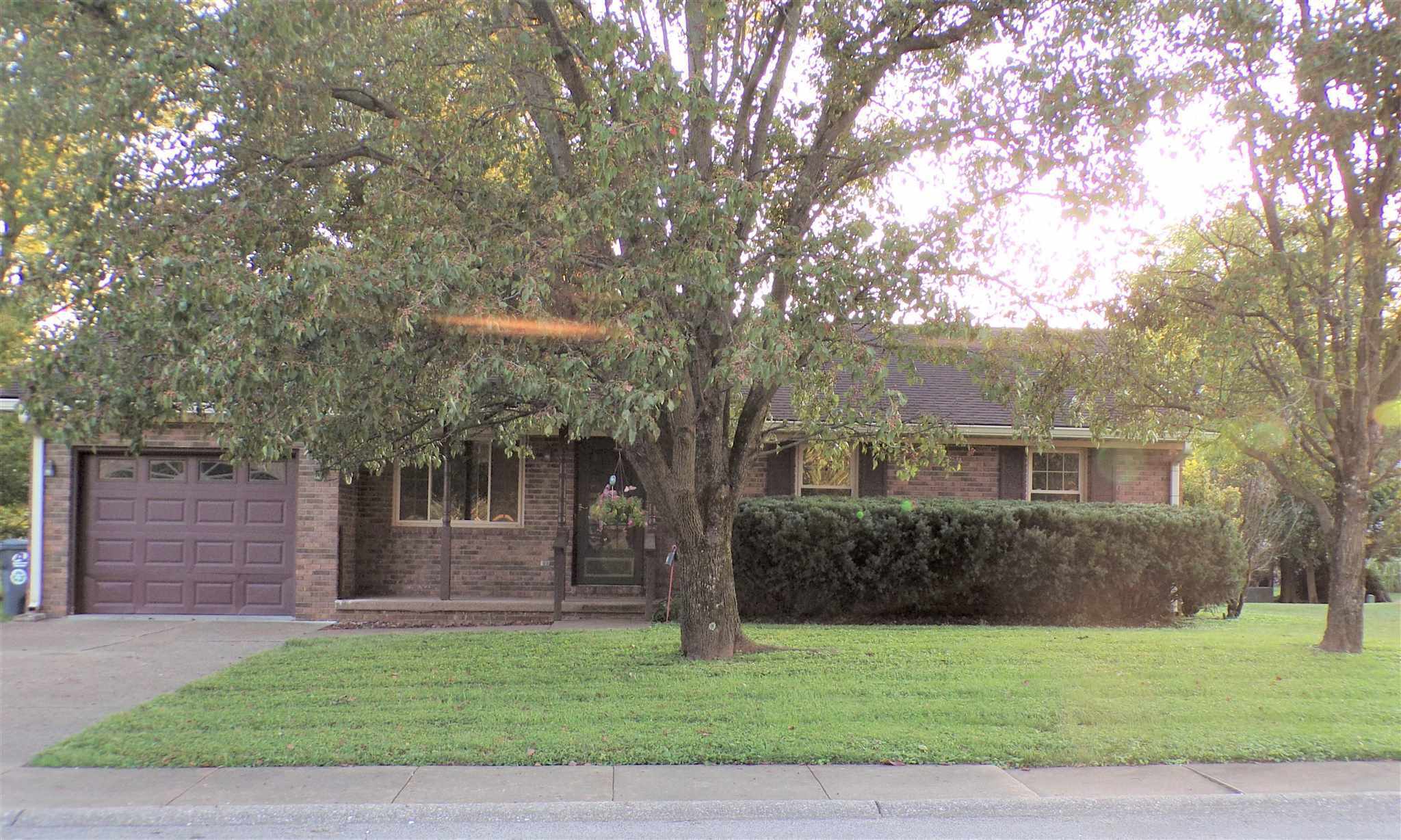 Property Photo:  1731 Moccasin Drive  IN 47601-2151 