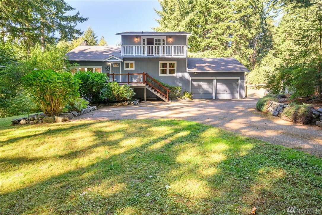 Property Photo:  14304 SW 240th St  WA 98070 