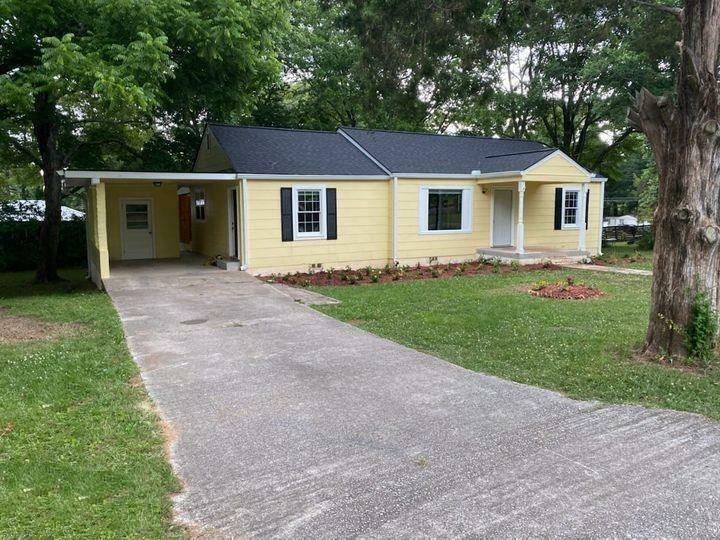 Property Photo:  403 Wilson Avenue  GA 30110 