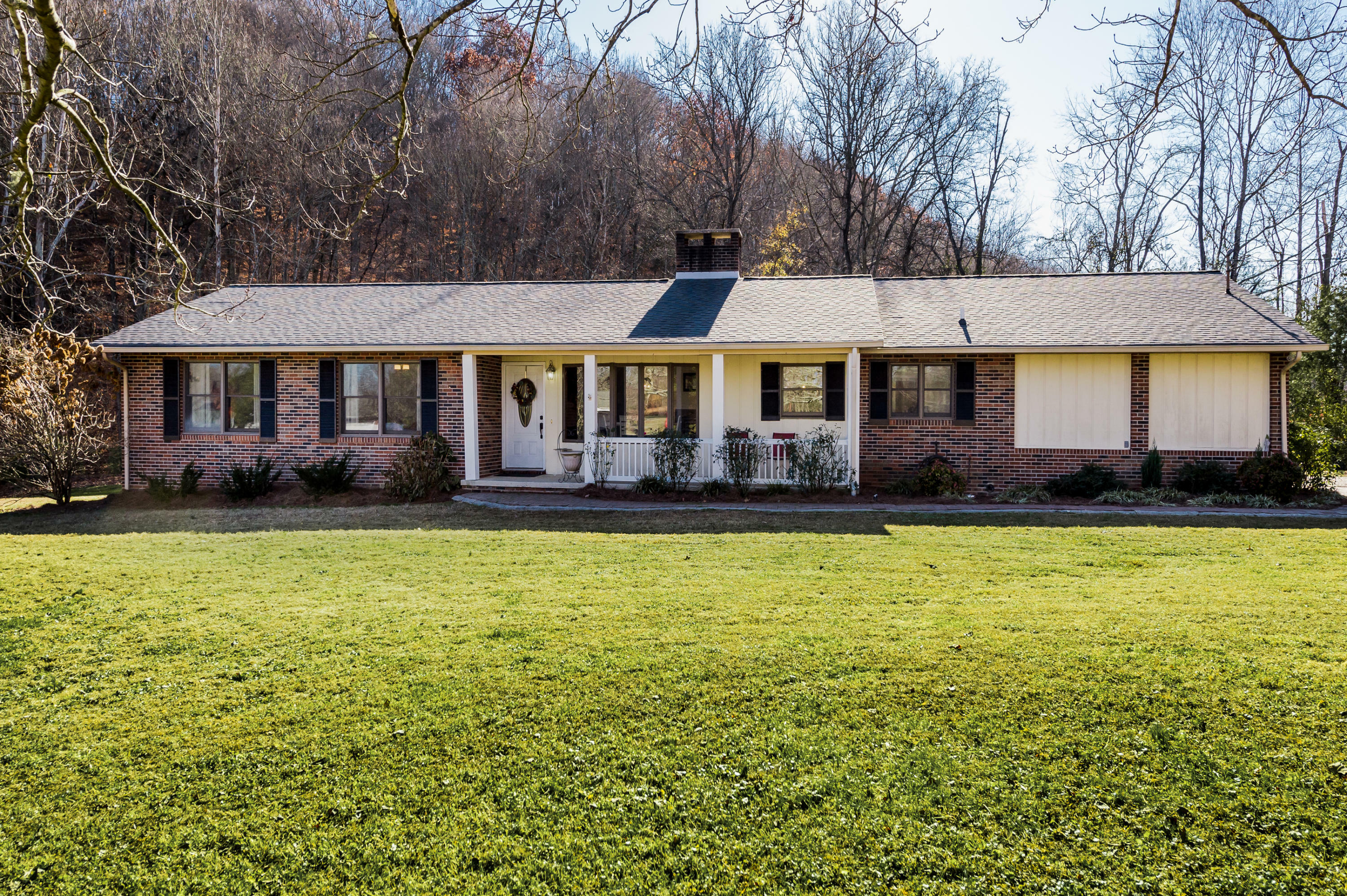 Property Photo:  143 Perry Rd  TN 37763 