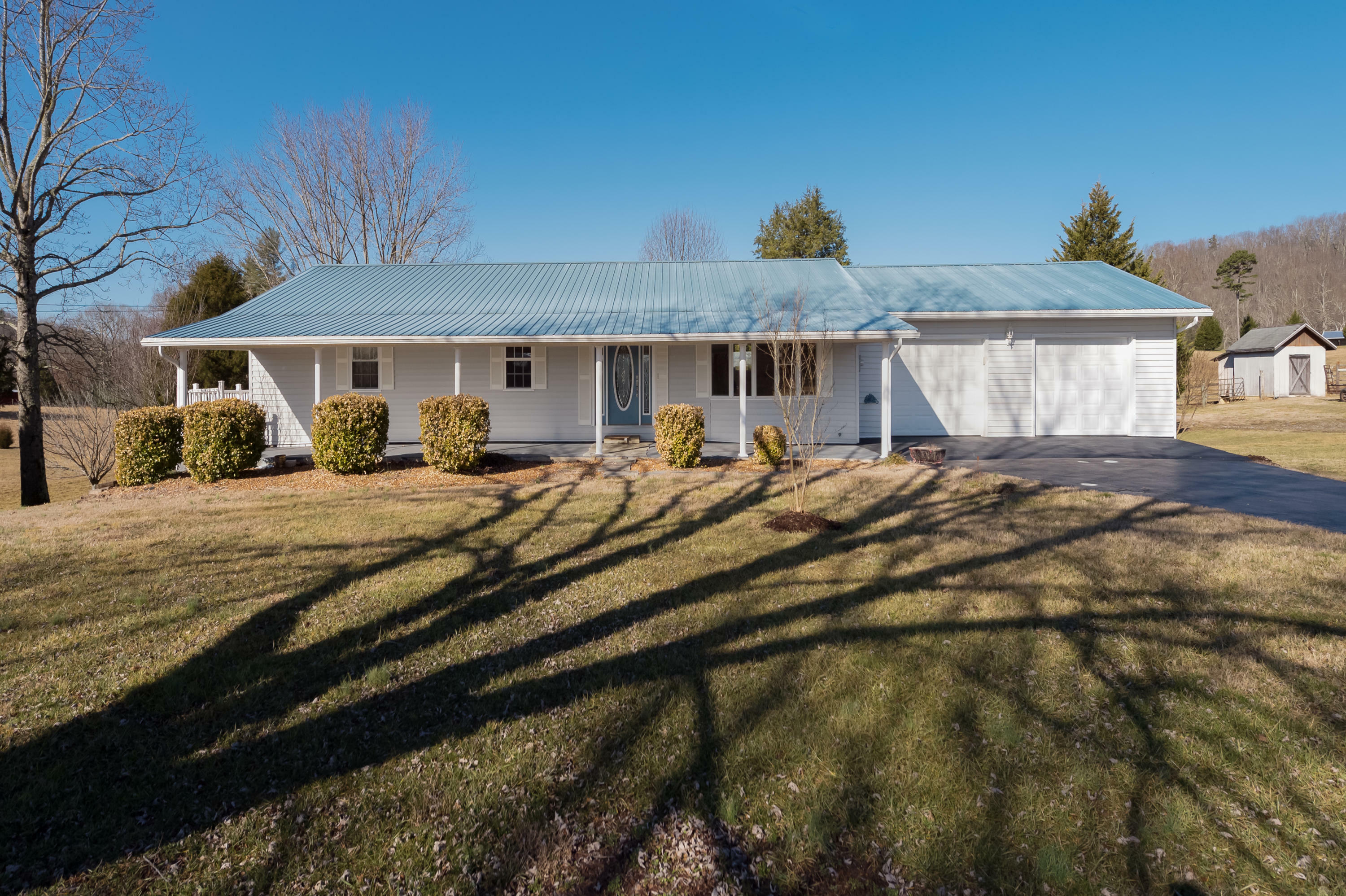 Property Photo:  1116 Snow Hill Rd  TN 37829 