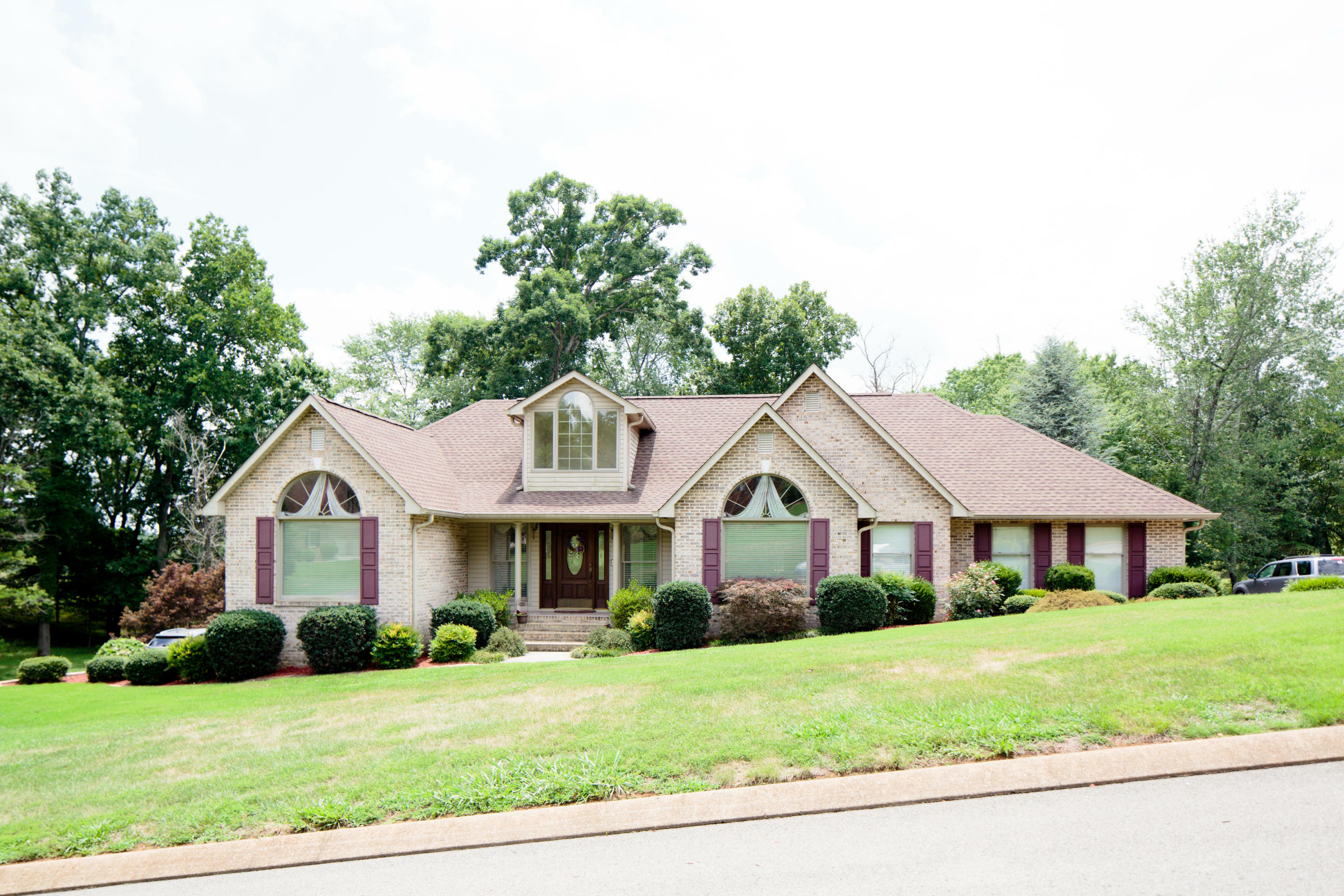 Property Photo:  2137 Breckenridge St  TN 37303 