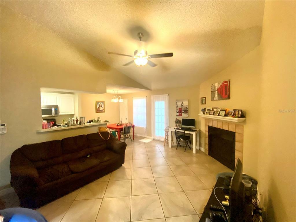 Property Photo:  4275 Perkinshire Lane 204  FL 32822 