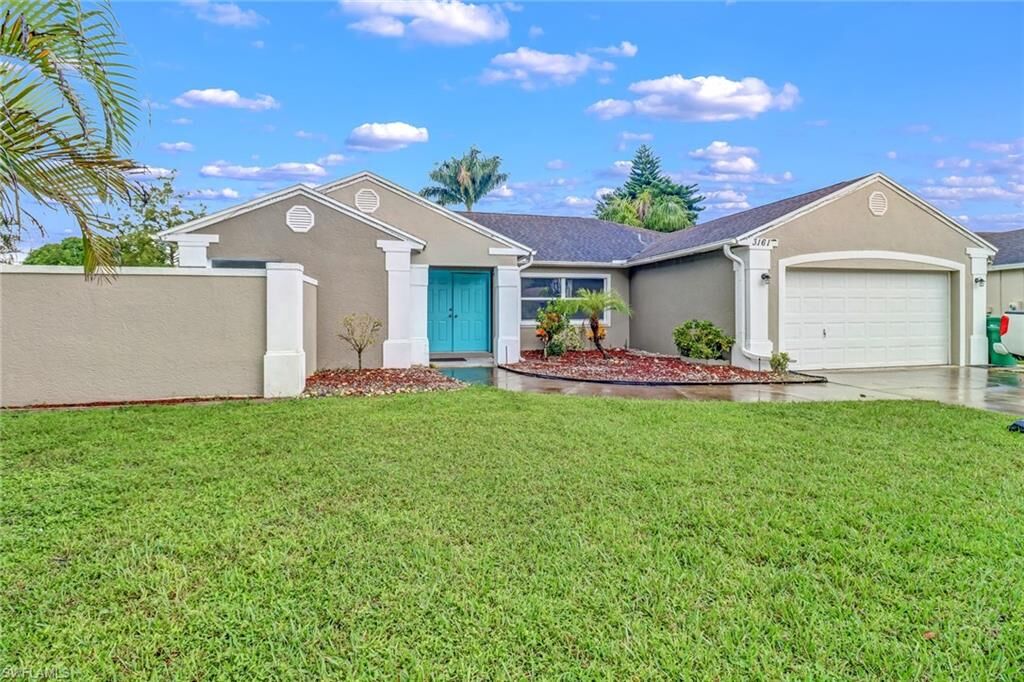 Property Photo:  3161 Pineapple Ct  FL 34120 