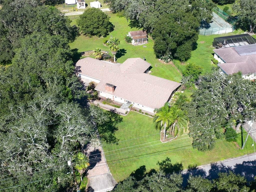 Property Photo:  10906 Ridgedale Road  FL 33617 