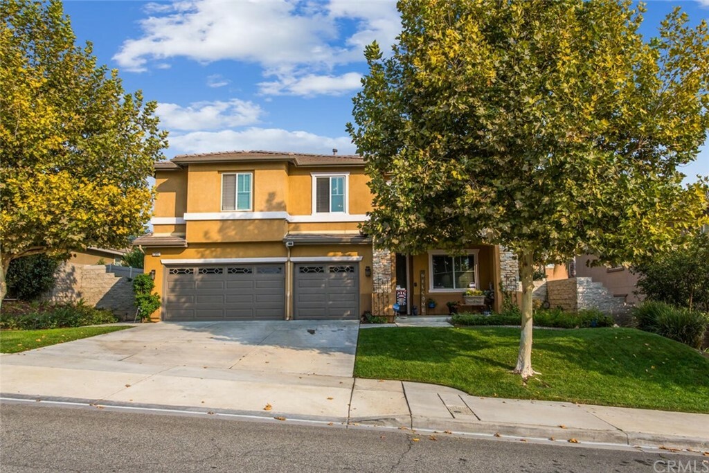 Property Photo:  7397 Tioga Lane  CA 92346 