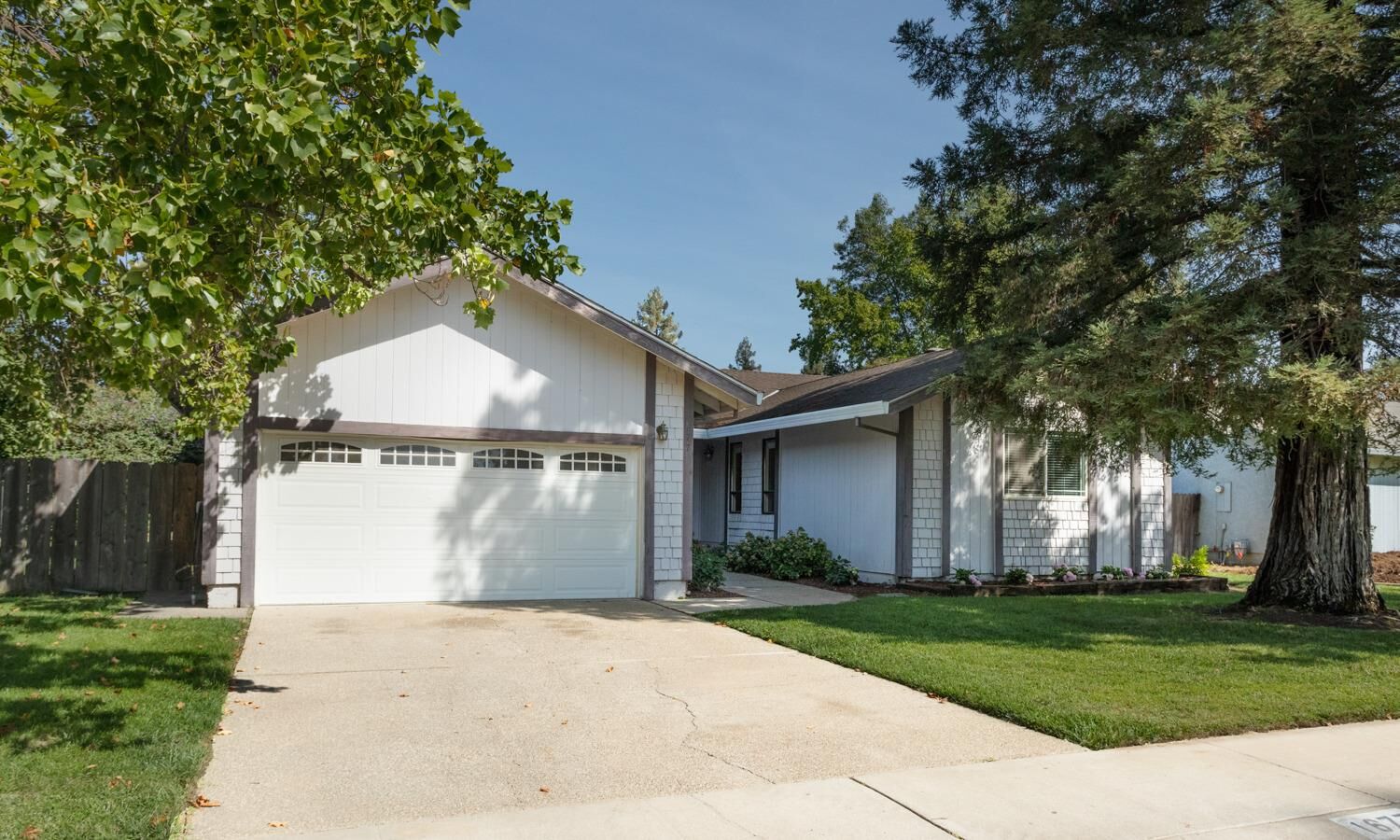 Property Photo: 1677 Hazel Avenue CA 95993