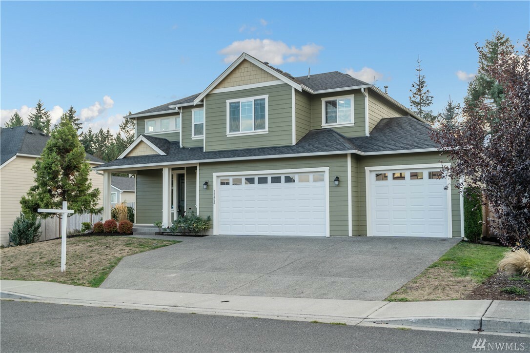 Property Photo: 11402 Ashton Ave E WA 98391