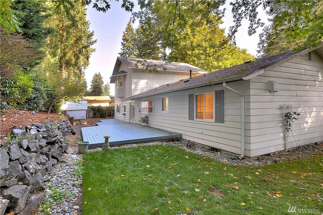 Property Photo:  4236 Shoshone St W  WA 98466 