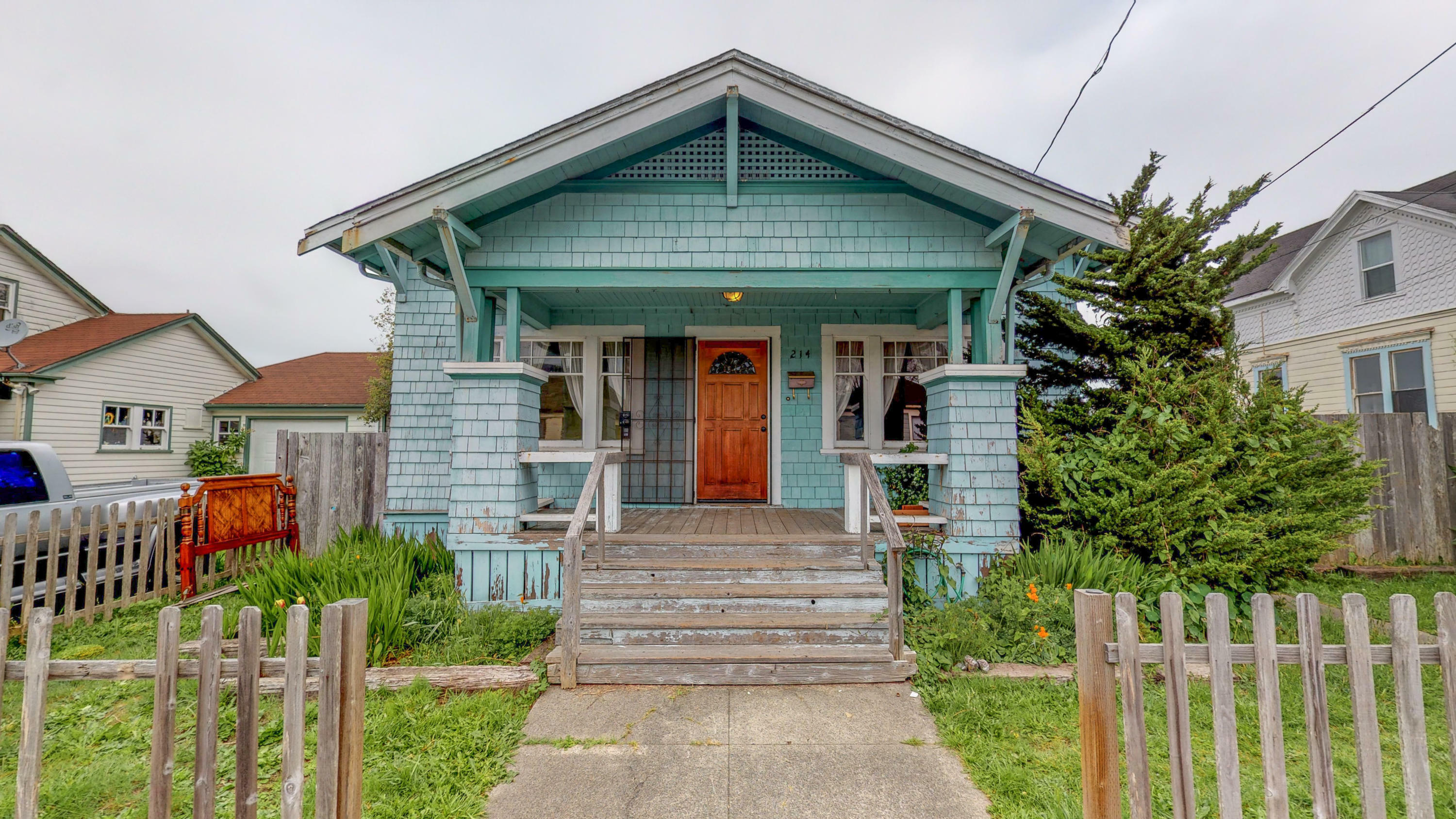 Property Photo:  214 Hawthorne Street  CA 95501 