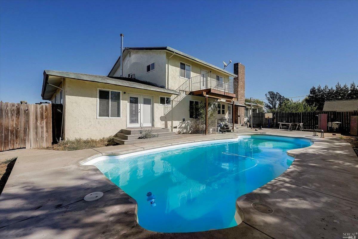 Property Photo:  2505 Mark West Station Road  CA 95492 