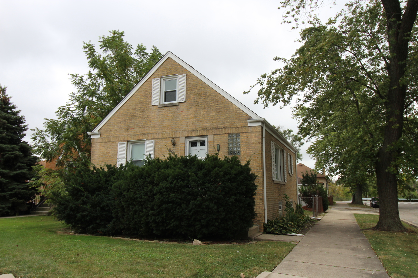 Property Photo:  6941 W Talcott Avenue  IL 60631 