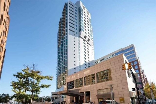 Property Photo:  225 River Street 2401  NJ 07030 