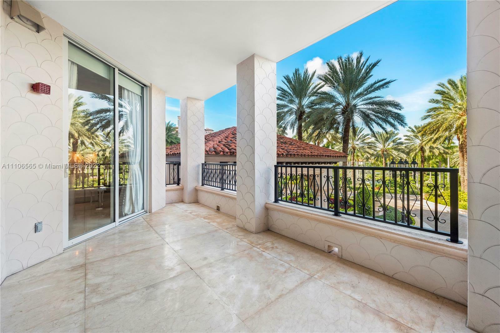 Property Photo: 7122 Fisher Island Dr 7122 FL 33109