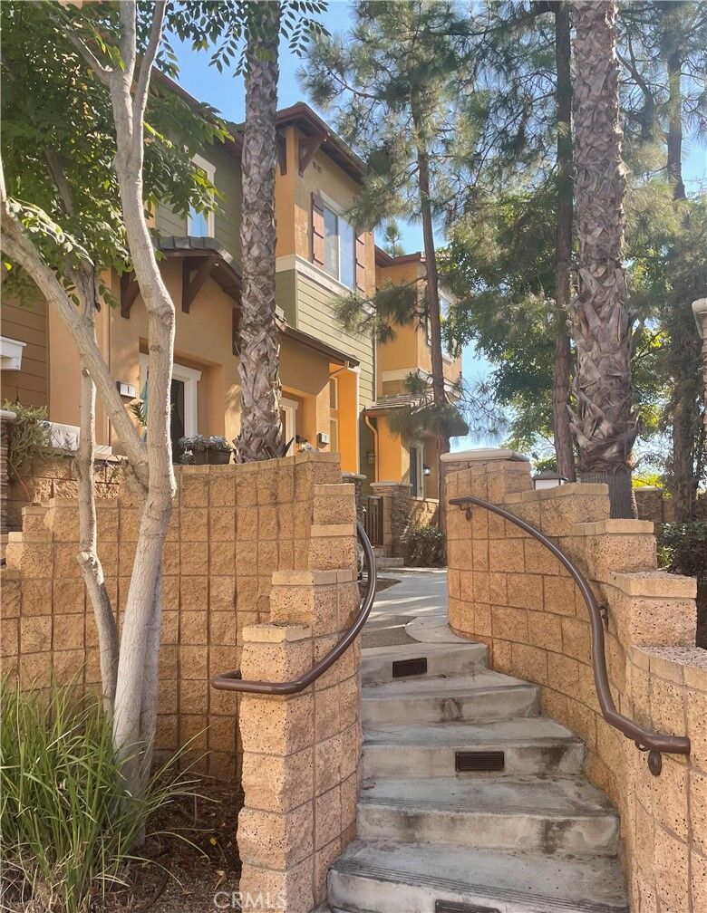 Property Photo:  14556 Newport Avenue 3  CA 92780 