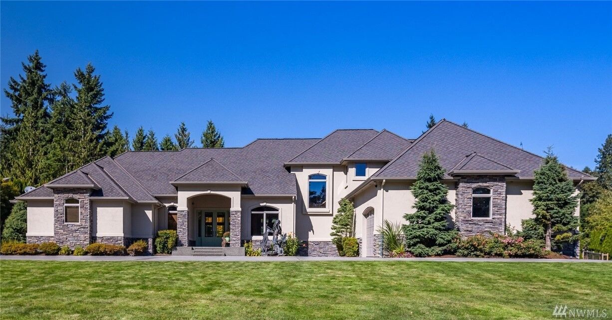 Property Photo:  28253 108th Ave SE  WA 98092 