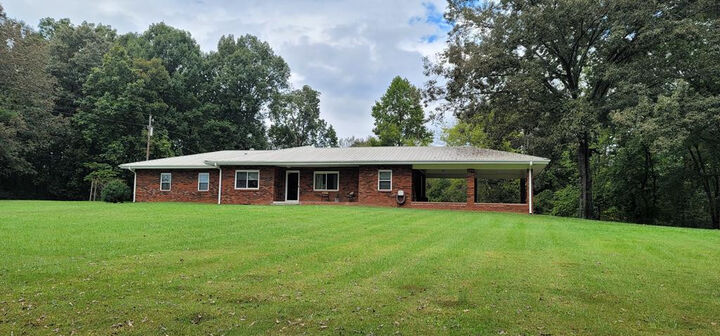 143 Bluebird Lane  Sweetwater TN 37874 photo