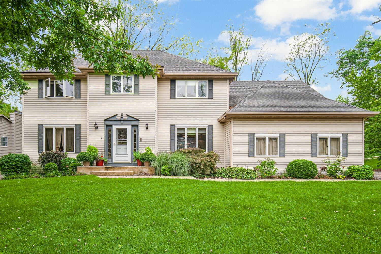 Property Photo: 106 Shorewood Drive IN 46385