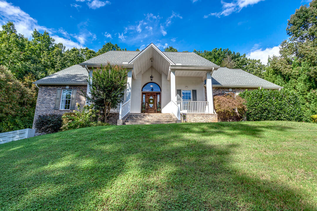 Property Photo:  10804 Farragut Hills Blvd  TN 37934 