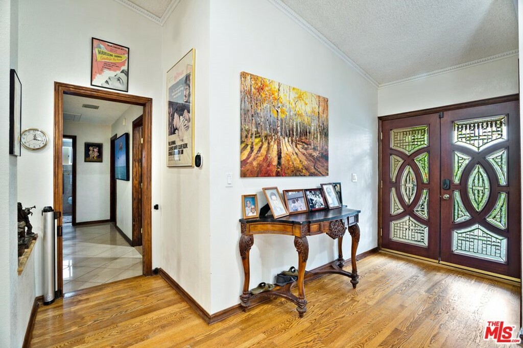 Property Photo:  9825 Wish Avenue  CA 91325 