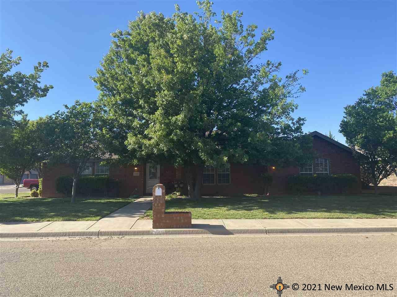 Property Photo: 2400 Northglen NM 88101