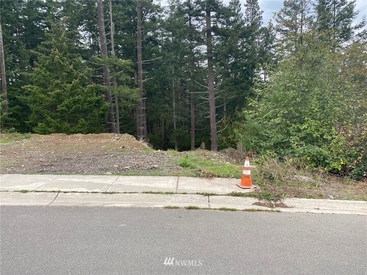 Property Photo:  541 Kelsando Circle  WA 98250 