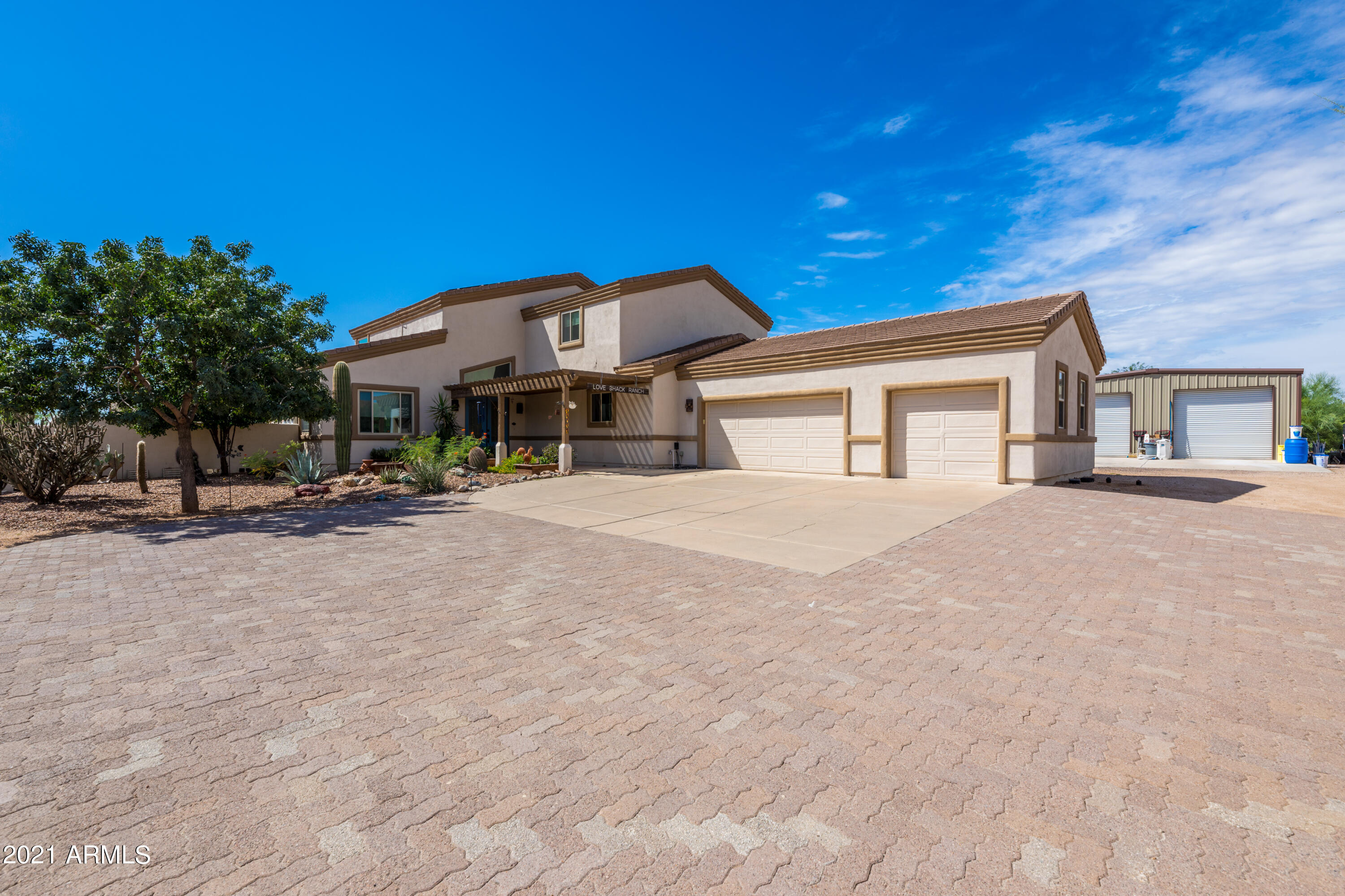 Property Photo: 14037 E Red Bird Road AZ 85262