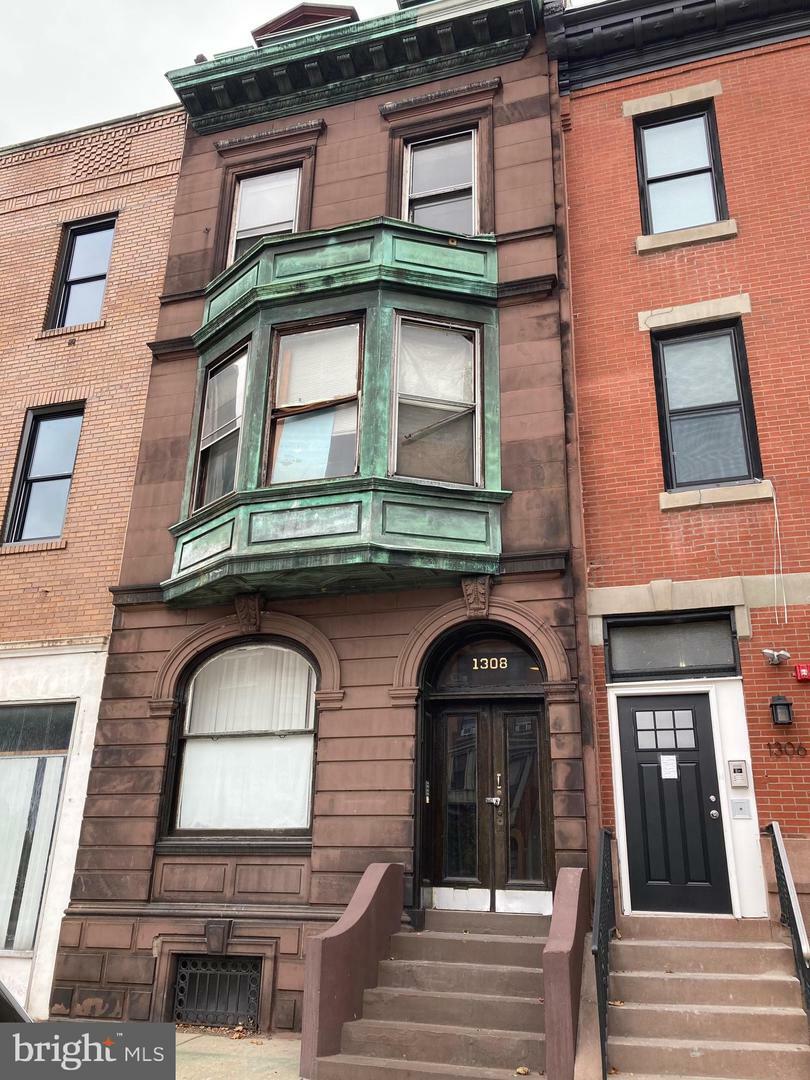 Property Photo:  1308 S Broad Street  PA 19146 