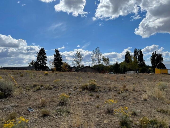 5458 Shalynn Drive  Klamath Falls OR 97603 photo