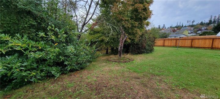 Property Photo: 2141 Heritage Wy WA 98277