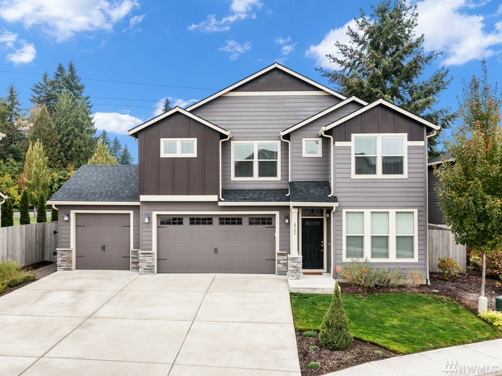 Property Photo:  6704 NE 108th Wy  WA 98686 